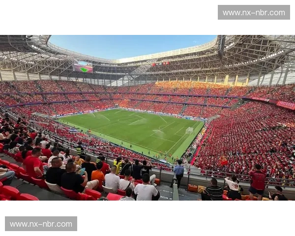 围绕杯足球联赛探讨赛事发展与城市体育融合路径与未来战略构想新